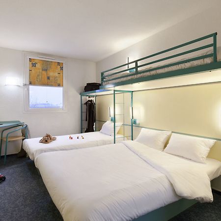 B&B Hotel Poitiers 1 Futuroscope Шасней дю Пуату Екстериор снимка