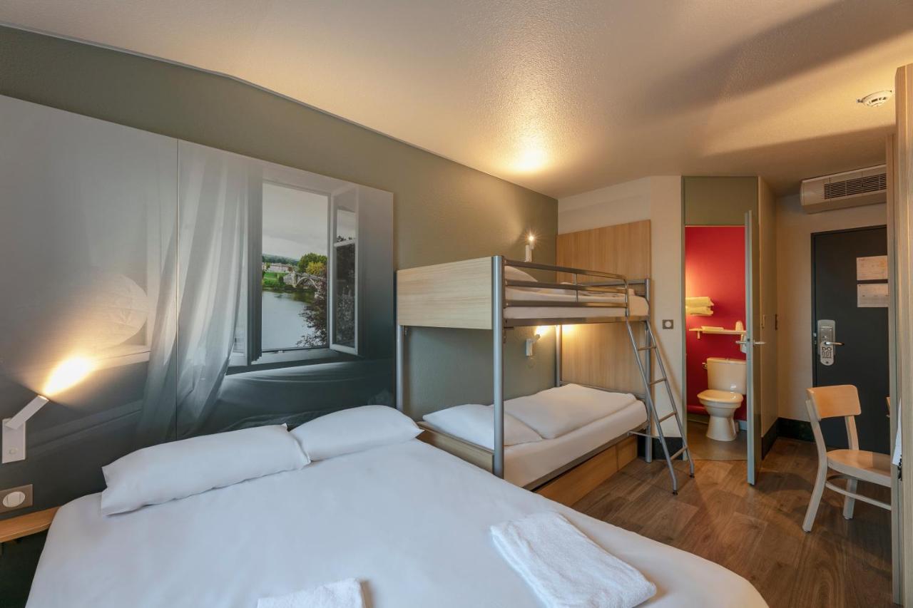 B&B Hotel Poitiers 1 Futuroscope Шасней дю Пуату Екстериор снимка