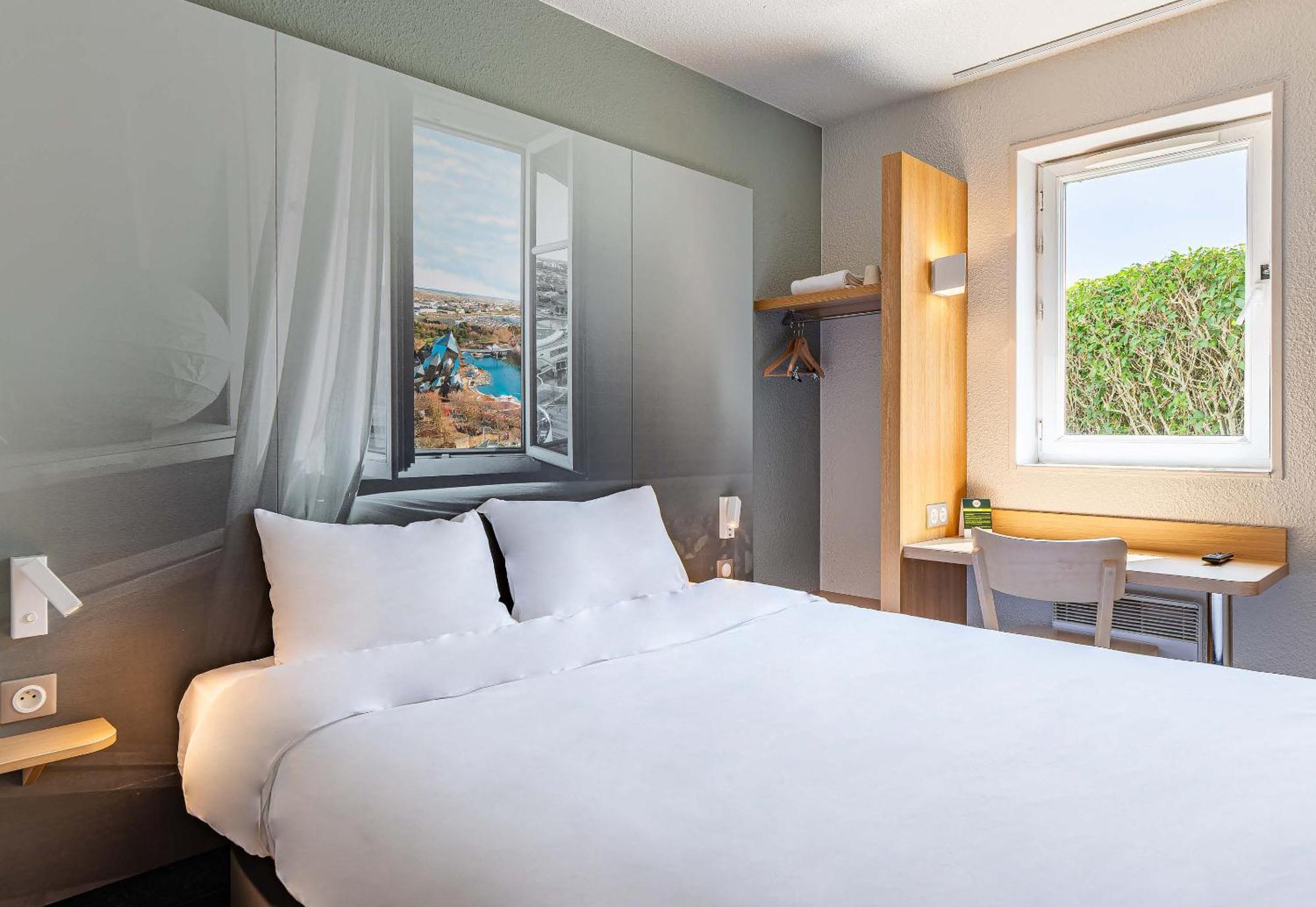 B&B Hotel Poitiers 1 Futuroscope Шасней дю Пуату Екстериор снимка